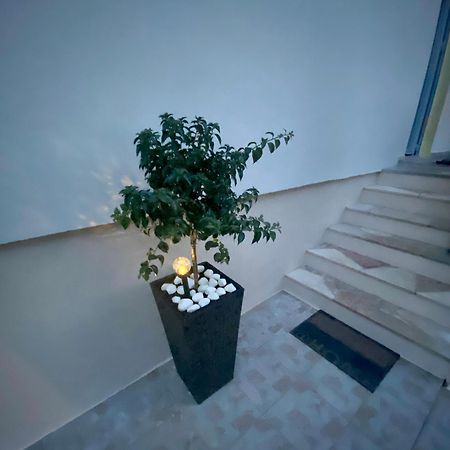 Lumar Holidays And Apartments Preko Zewnętrze zdjęcie