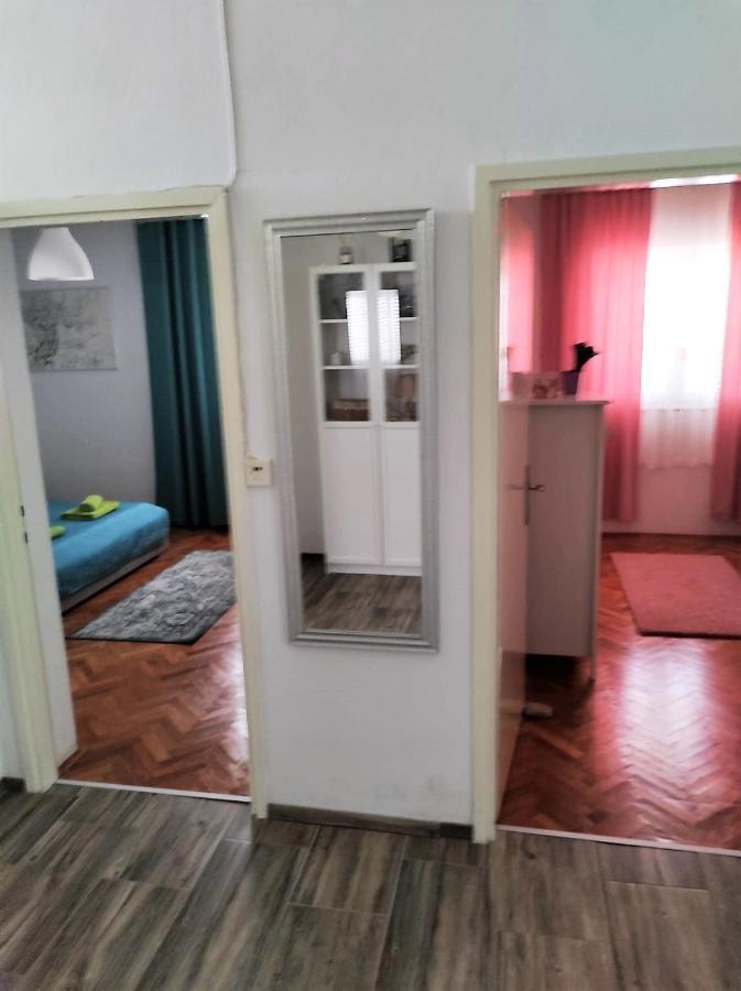 Lumar Holidays And Apartments Preko Zewnętrze zdjęcie