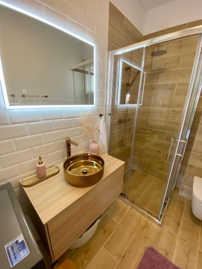 Lumar Holidays And Apartments Preko Zewnętrze zdjęcie